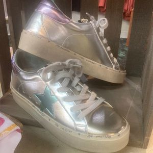 Shushop sneakers “Petula”